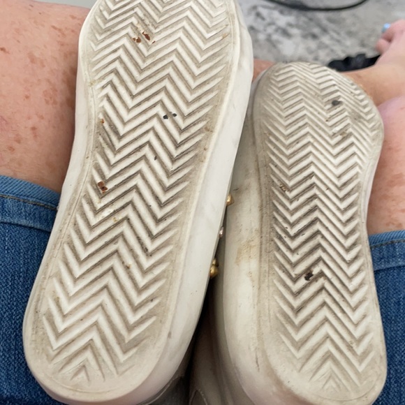 HI-TOPS BEIGE STUDDED ATHLETIC SHOES - Picture 5 of 6